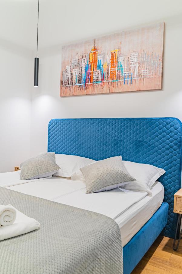 Apartman Lena Centar Bol Exterior foto